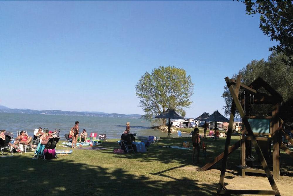 Camping Listro Кастильоне дел Лаго Екстериор снимка